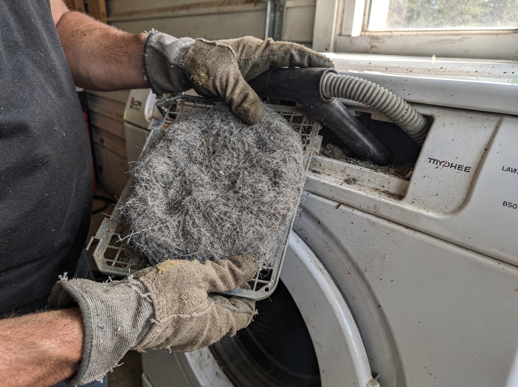 Cleaning Dryer Lint Trap service in Rialto, CA
